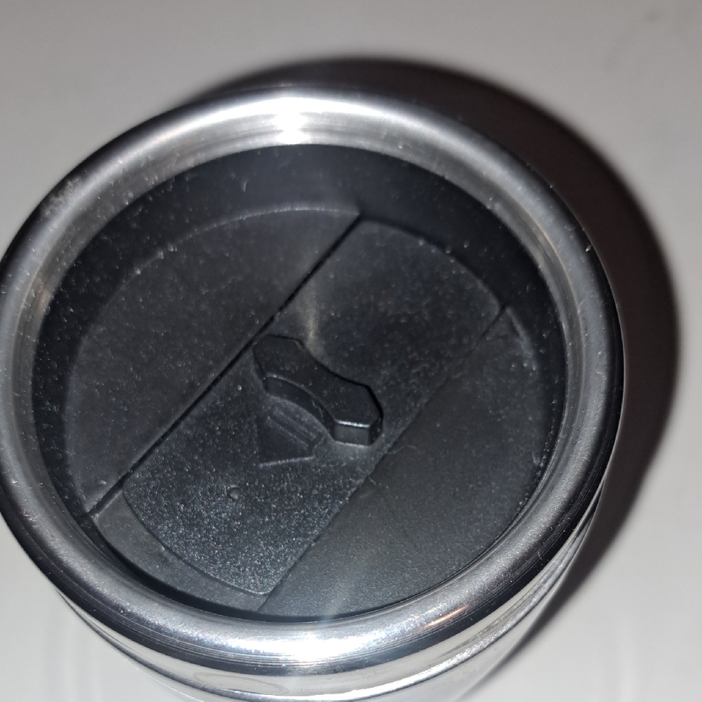 BMW White and Silver Insulated Mug - Picture 3 of 3